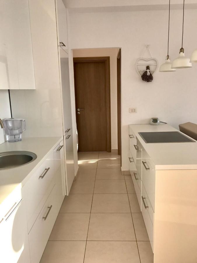 Seaside View Apartment Sarande Exterior photo